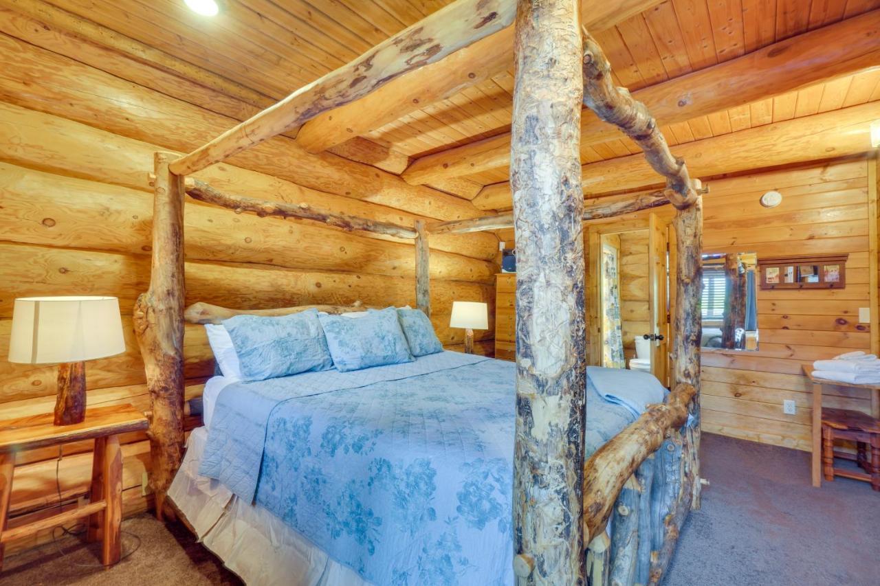 Smoky Mountain Vacation Rental Cabin With Hot Tub! แกตลิงเบิร์ก ภายนอก รูปภาพ